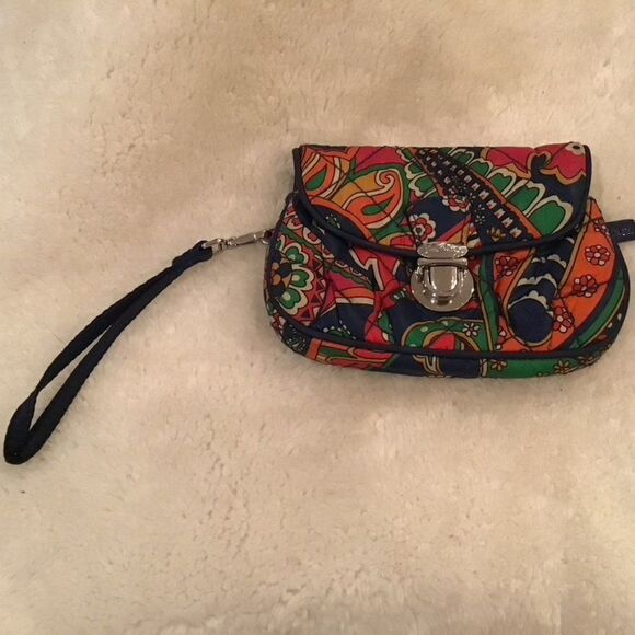 Vera Bradley Puffy Wristlet in Venetian Paisley - Picture 5 of 8